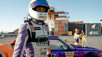 Лучший автоспортивный документальный фильм — уже в прокате!
